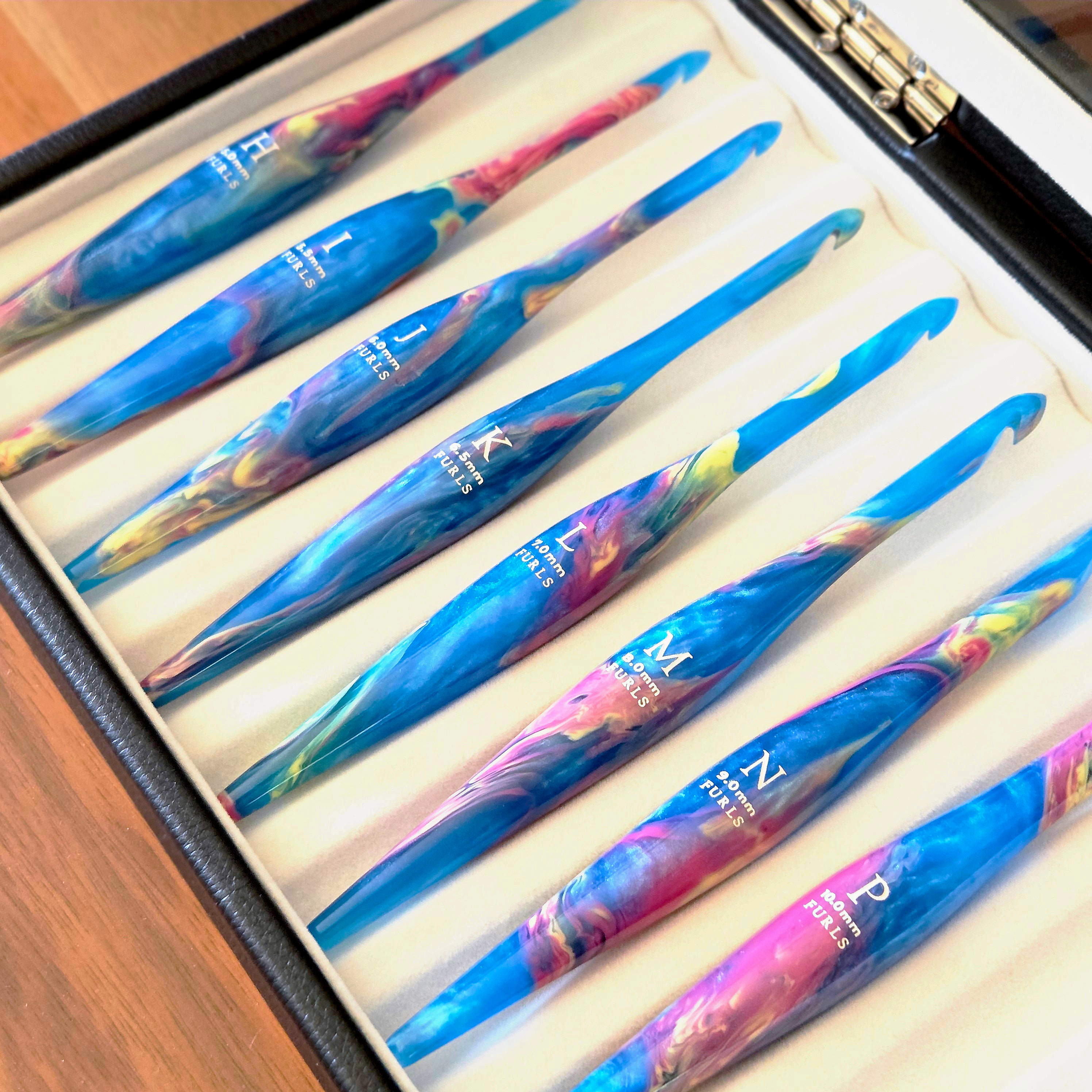 Win 2 Streamline Resin Stratosphere Hooks